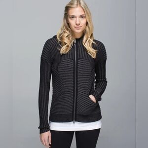 Lululemon Embrace Knit Hoodie Heathered Grey Lightweight Knit